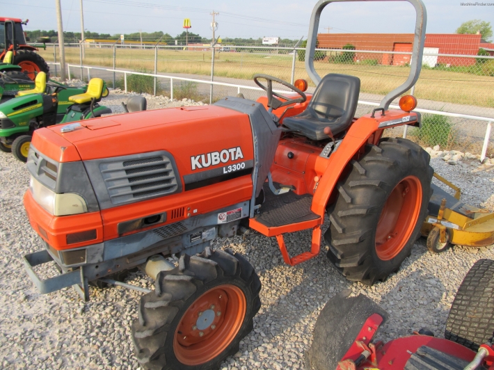 KUBOTA L3300 USZCZELKA GŁOWICY